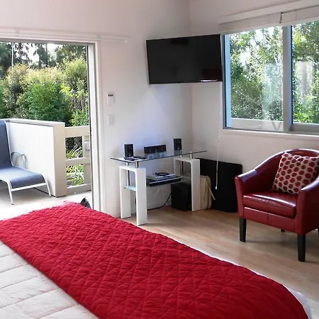 Oneroa Secret Garden Apartments Room photo