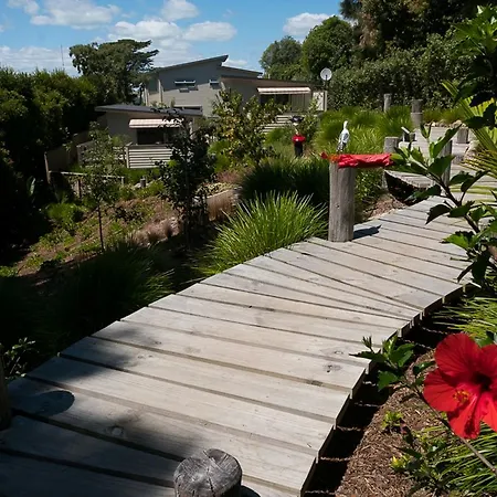 Oneroa Secret Garden Apartments Exterior photo