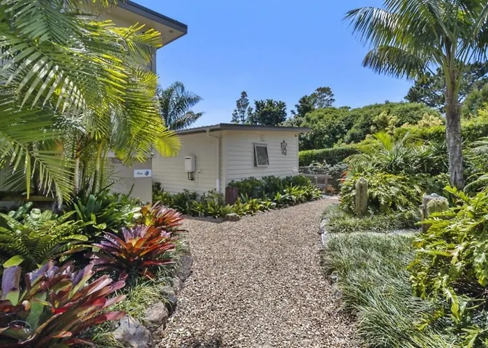 Oneroa Secret Garden Apartments
